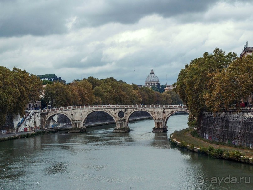Ватикан. Серый день, белый мрамор Пьеты
