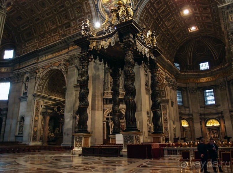 Ватикан. Серый день, белый мрамор Пьеты