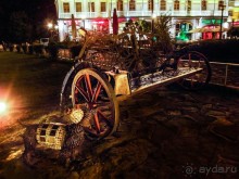 Тбилиси в тёмном и сверкающем плаще