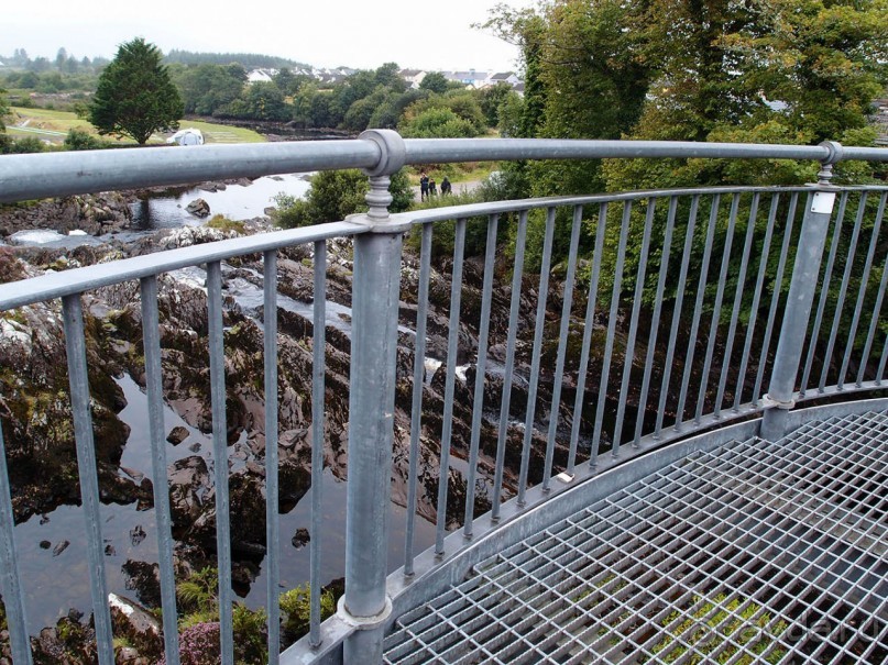 Узелок завяжется, узелок развяжется