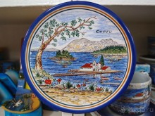 Самолет летит в Канóни