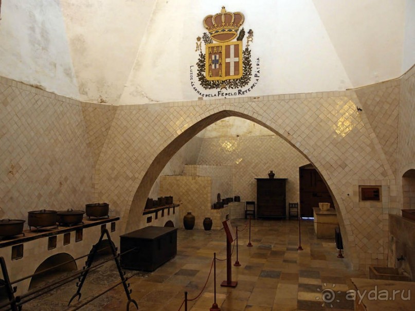 Про королевских сорок, мавританский замок и креветочный суп