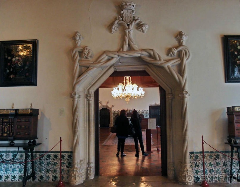 Про королевских сорок, мавританский замок и креветочный суп