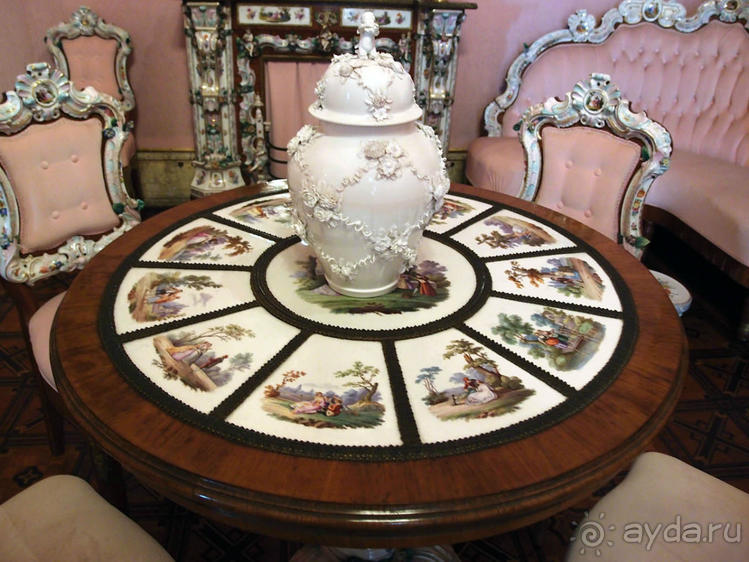 Интерьеры дворца Ажуда