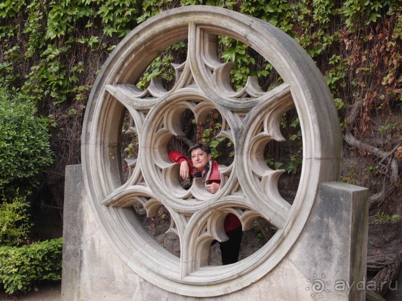 Секретная дверца Сюлли