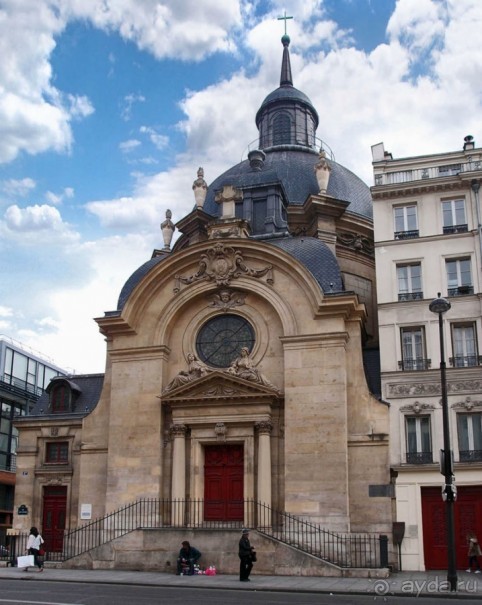 Секретная дверца Сюлли