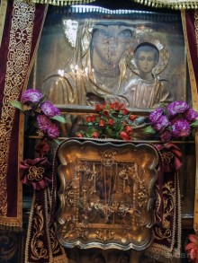 Войти в другие двери Храма