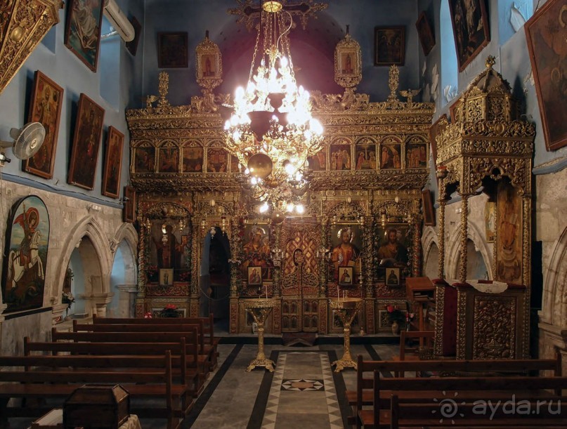 Войти в другие двери Храма