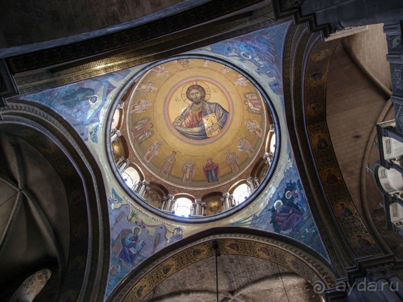 Войти в другие двери Храма