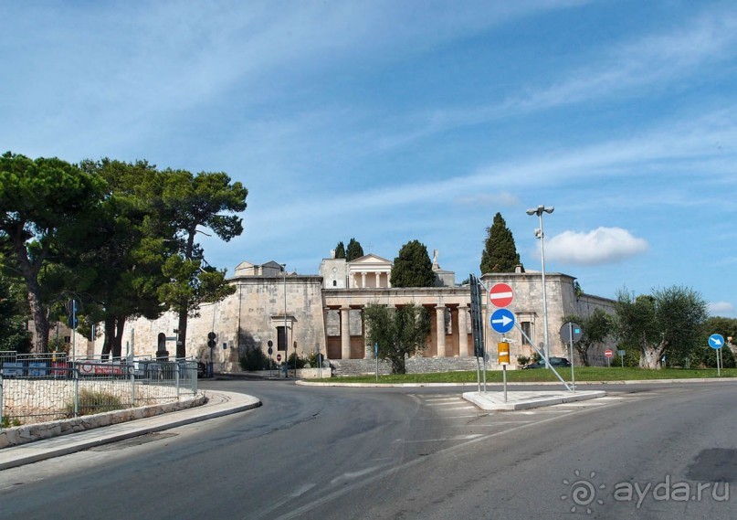 Трули́-труля́-тру-ля-ля-ля