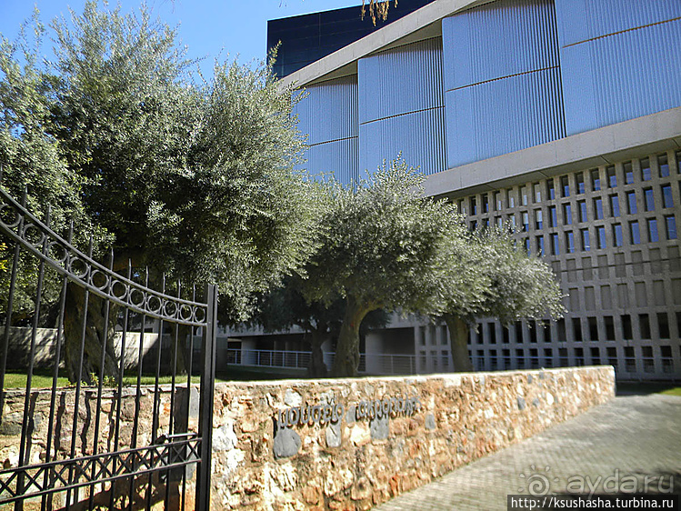 Древности в сверхсовременной обёртке