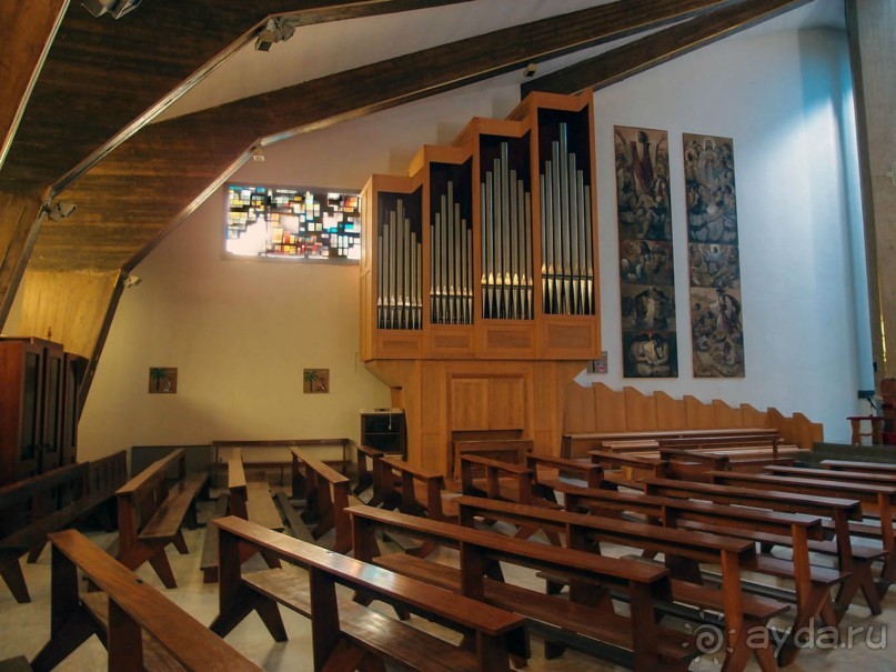 Современность и 100 церквей