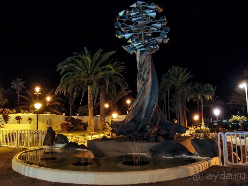 Слишком темно, феерически ярко