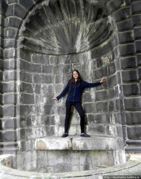 Триста шестьдесят пять окон в Году