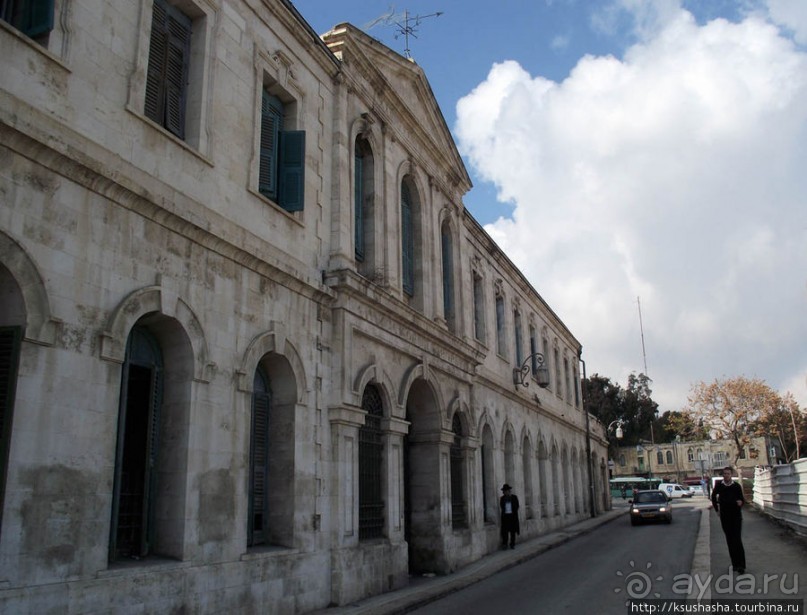 Туристический автобус в Иерусалиме