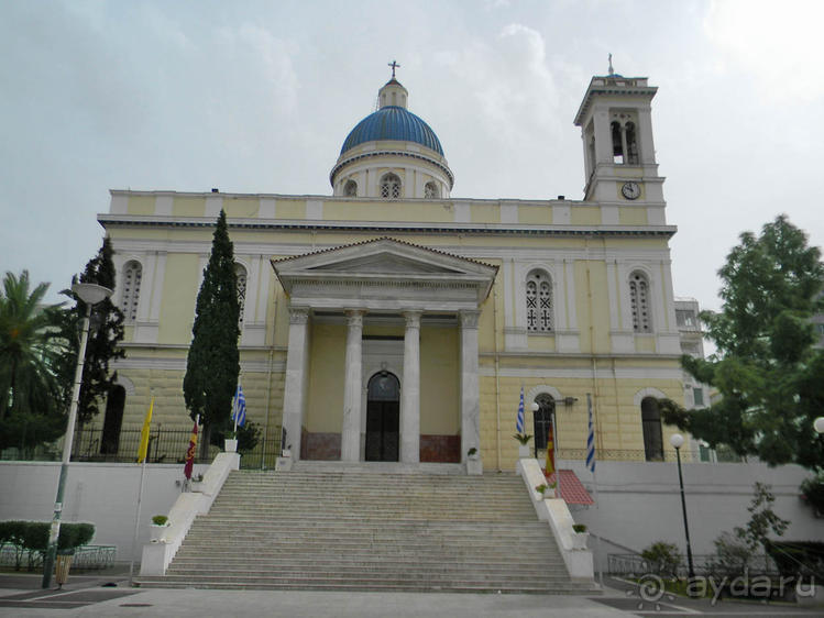 На донышке медного кувшина