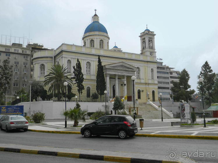 На донышке медного кувшина