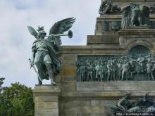 Над виноградниками Рюдесхайма