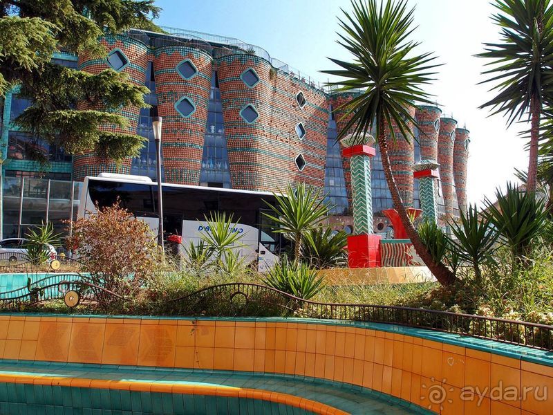 Палитра Виетри-суль-Маре 