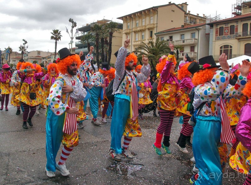 Альбом отзыва "Посланцы мира аллегорий (Виареджо)"