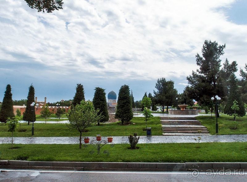 Долгий день в дождливом Самарканде Долгий день в дождливом Самарканде