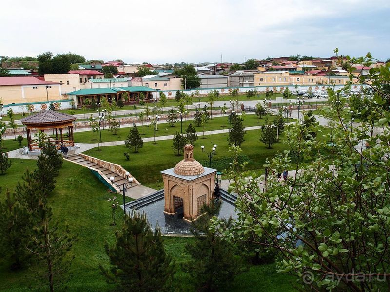 Долгий день в дождливом Самарканде Долгий день в дождливом Самарканде