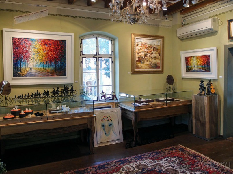 Островок Сарона