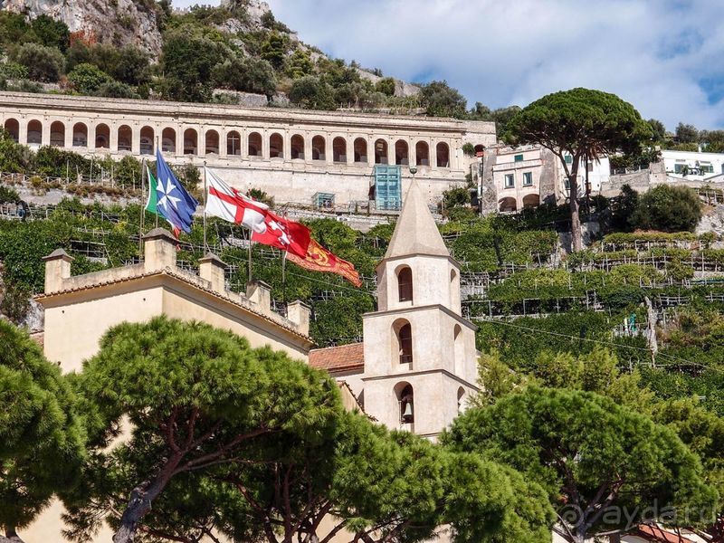 Остановись в Амальфи, он прекрасен