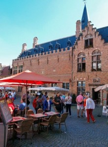 Дважды восемь от Брюгге до Брюгге