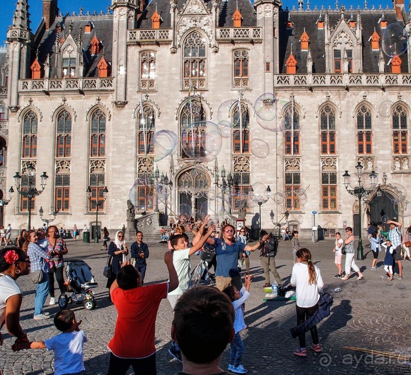 Дважды восемь от Брюгге до Брюгге