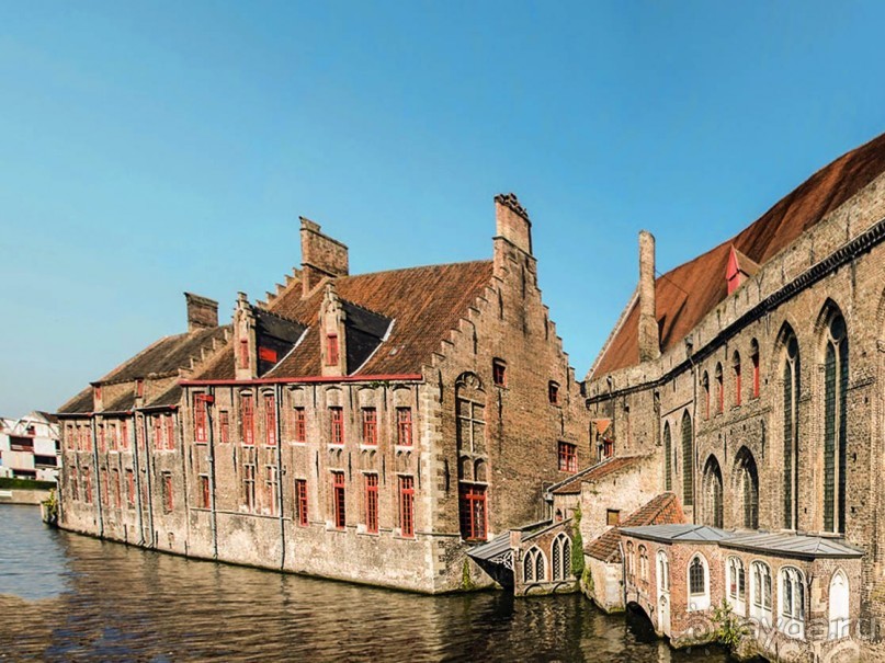 Дважды восемь от Брюгге до Брюгге