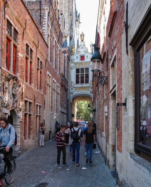 Дважды восемь от Брюгге до Брюгге