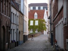 Дважды восемь от Брюгге до Брюгге