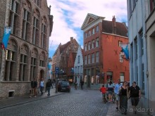 Дважды восемь от Брюгге до Брюгге