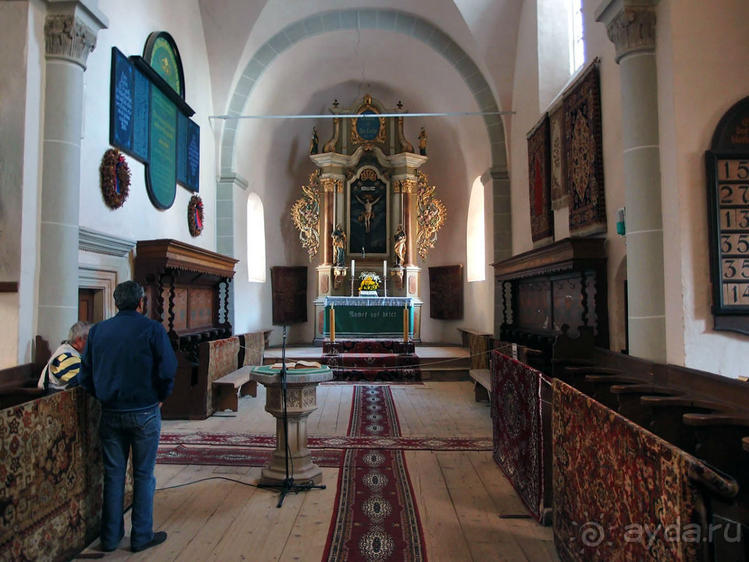 Церковь — крестьянская крепость