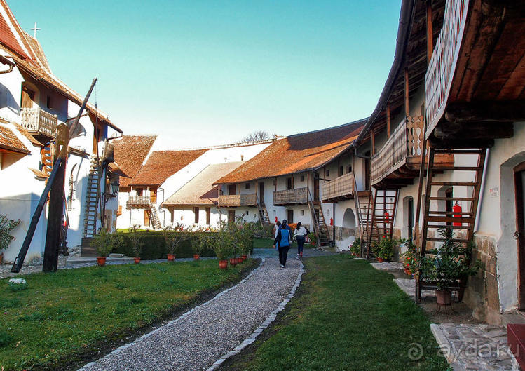 Церковь — крестьянская крепость