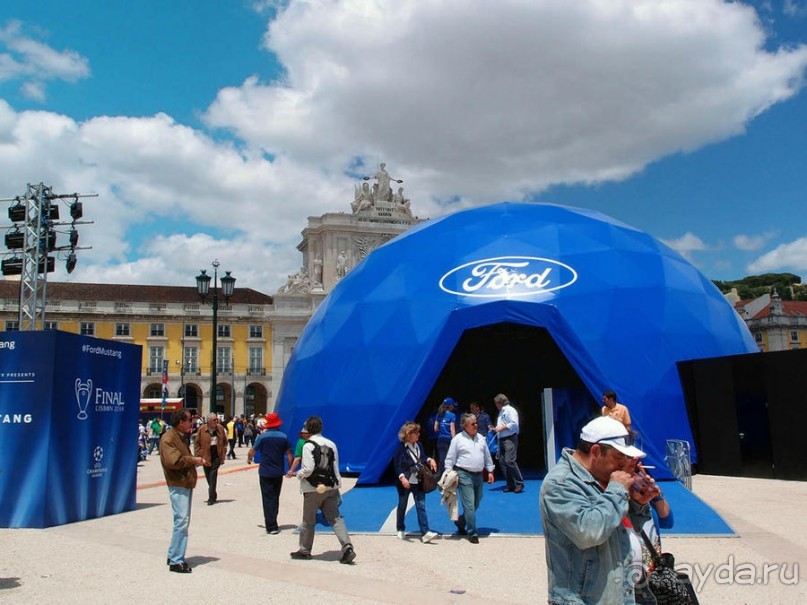 В эпицентре