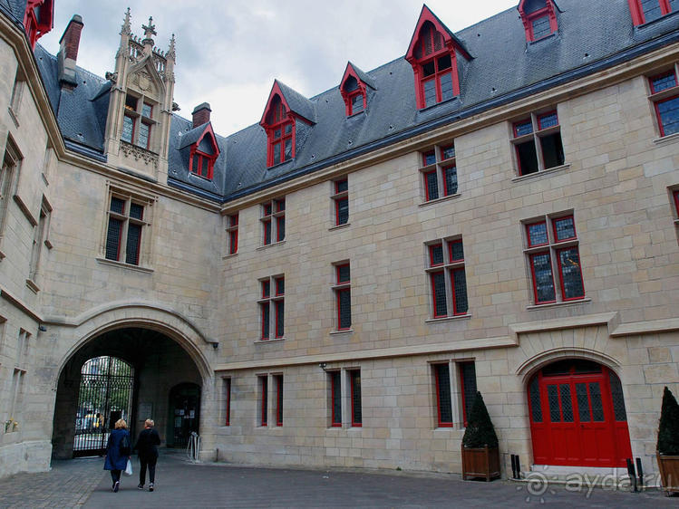 На улице Фигов