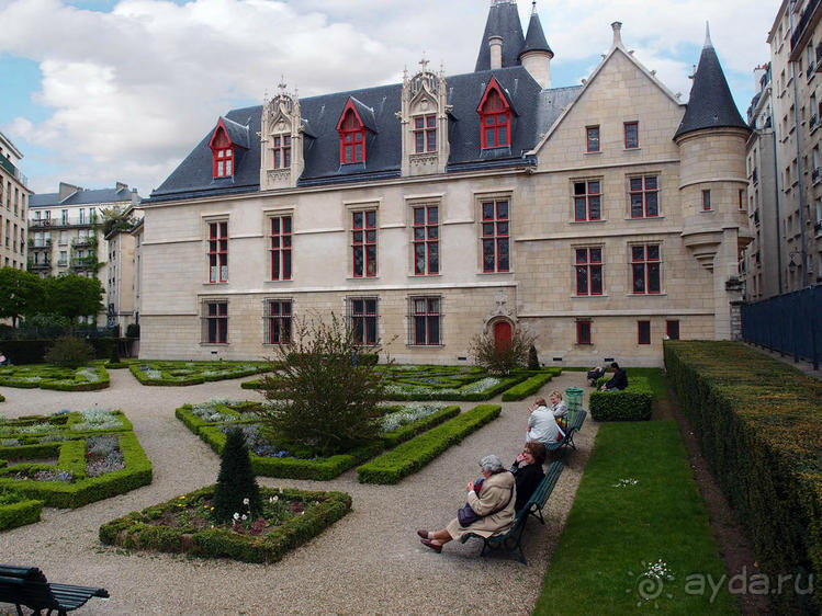 На улице Фигов