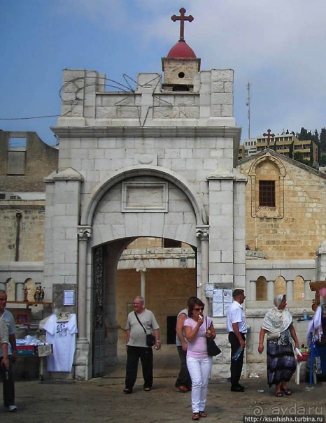 Церковь Благовещенья Марии у источника