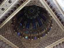 Младшая сестра Хиральды и Королевский мавзолей