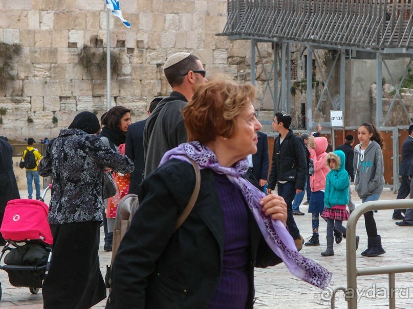 Ботанический сад Иерусалима и Стена Плача в праздничный день
