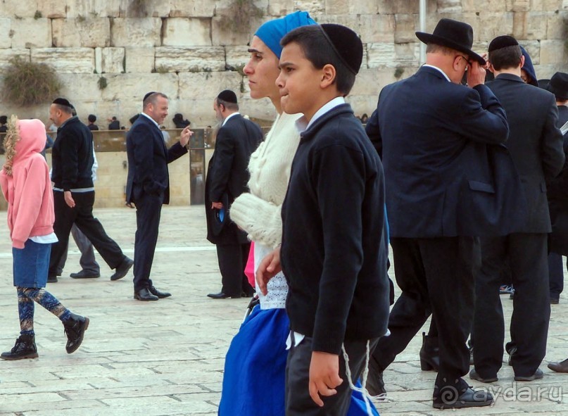 Ботанический сад Иерусалима и Стена Плача в праздничный день