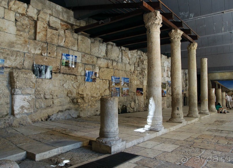 Иерусалимские мотивы, международный арт и французский вкус