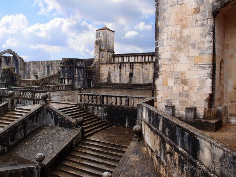 Последний оплот тамплиеров или Сказ о таинственном окне