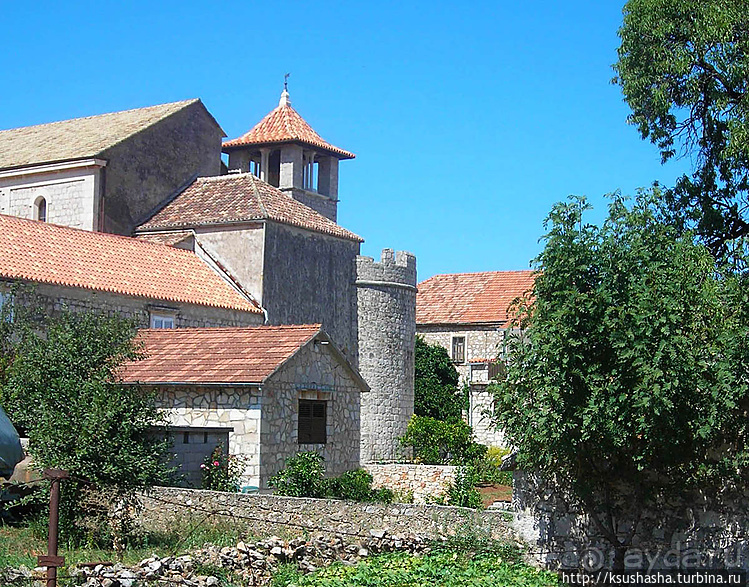 Дворец, который построил поэт