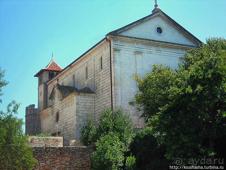 Дворец, который построил поэт