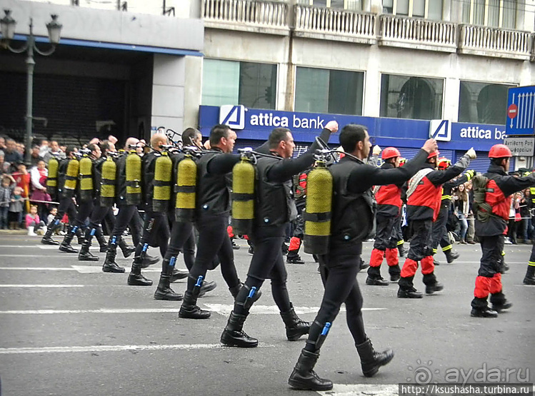 День Независимости Греции и военный парад