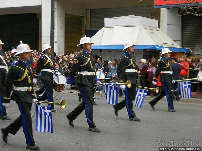 День Независимости Греции и военный парад