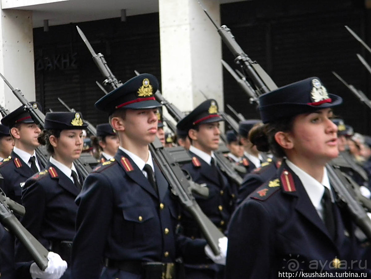 День Независимости Греции и военный парад